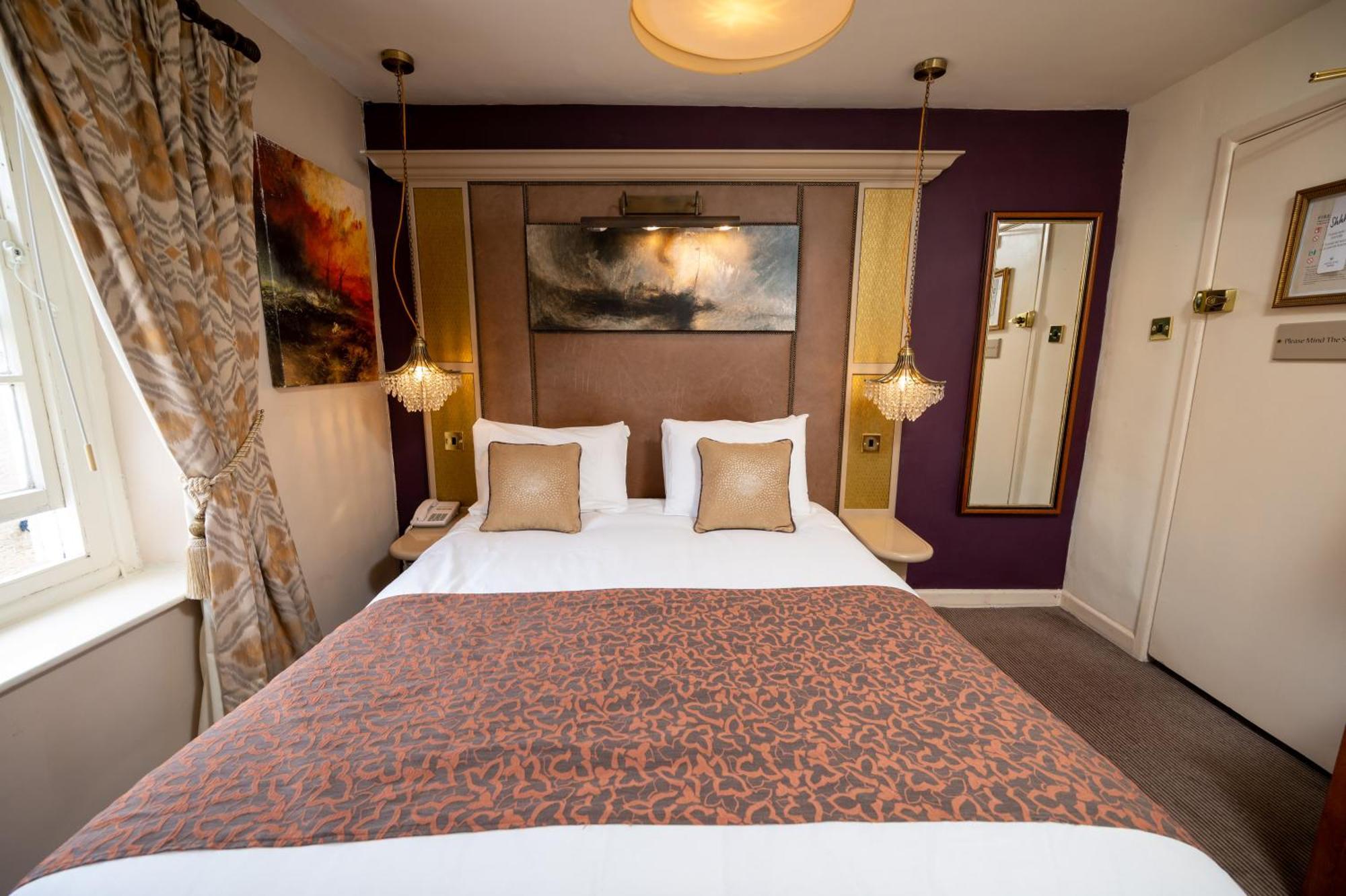 Cross Hands Hotel By Greene King Inns Old Sodbury Экстерьер фото